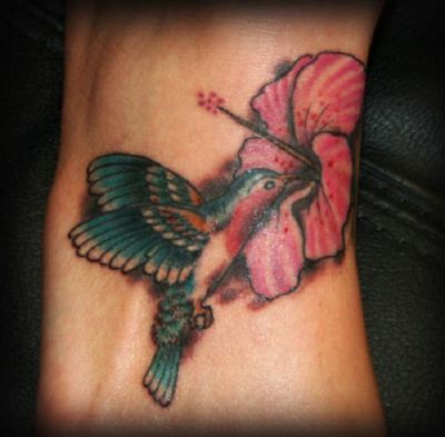 Birds tattoos, Humming Bird tattoos, Tattoos of Birds, Tattoos of Humming Bird, Birds tats, Humming Bird tats, Birds free tattoo designs, Humming Bird free tattoo designs, Birds tattoos picture, Humming Bird tattoos picture, Birds pictures tattoos, Humming Bird pictures tattoos, Birds free tattoos, Humming Bird free tattoos, Birds tattoo, Humming Bird tattoo, Birds tattoos idea, Humming Bird tattoos idea, Birds tattoo ideas, Humming Bird tattoo ideas, hummingbird and hibiscus flower pic tattoo on feet